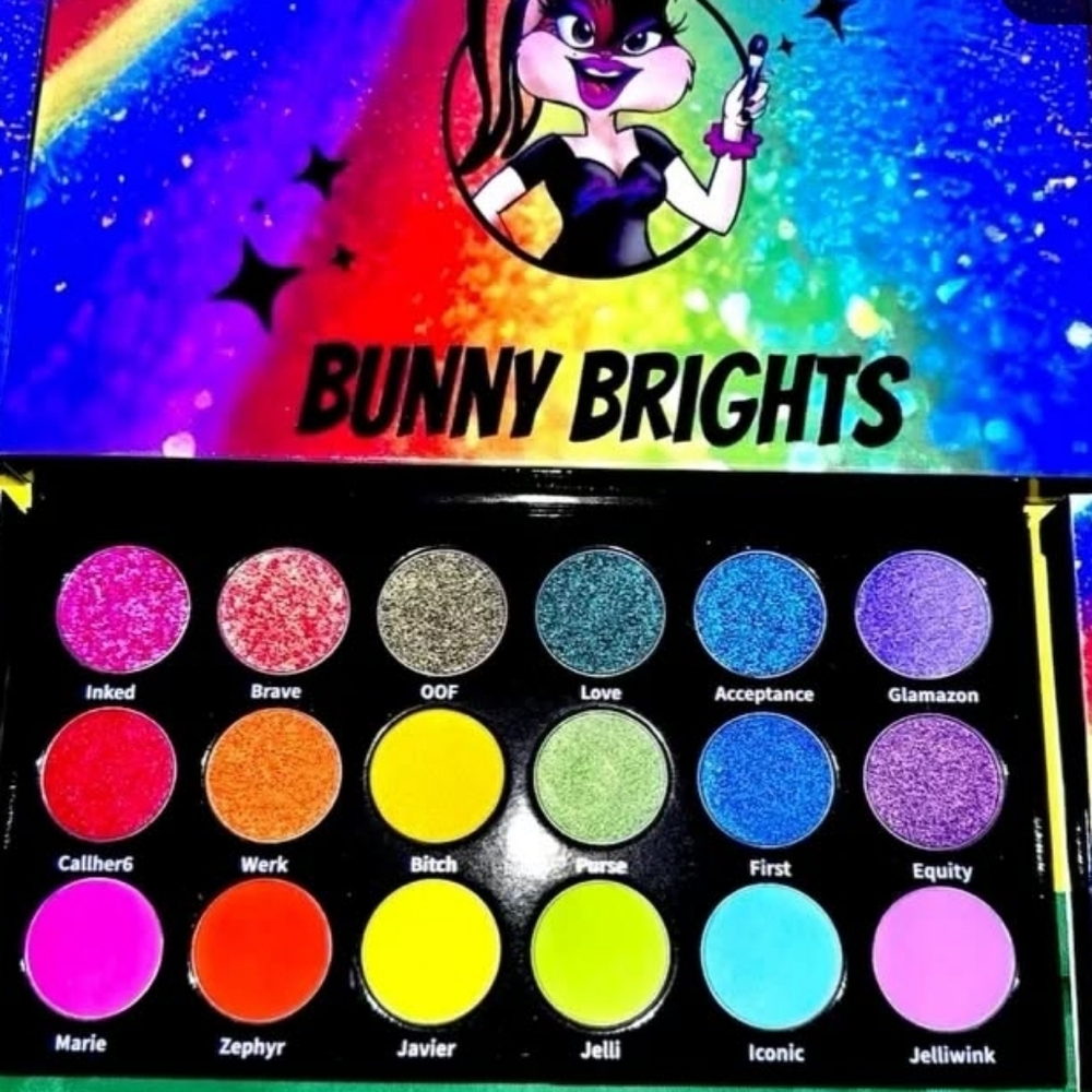 Snarlsbox "Bunny Brights" Eyeshadow Palette - NEW